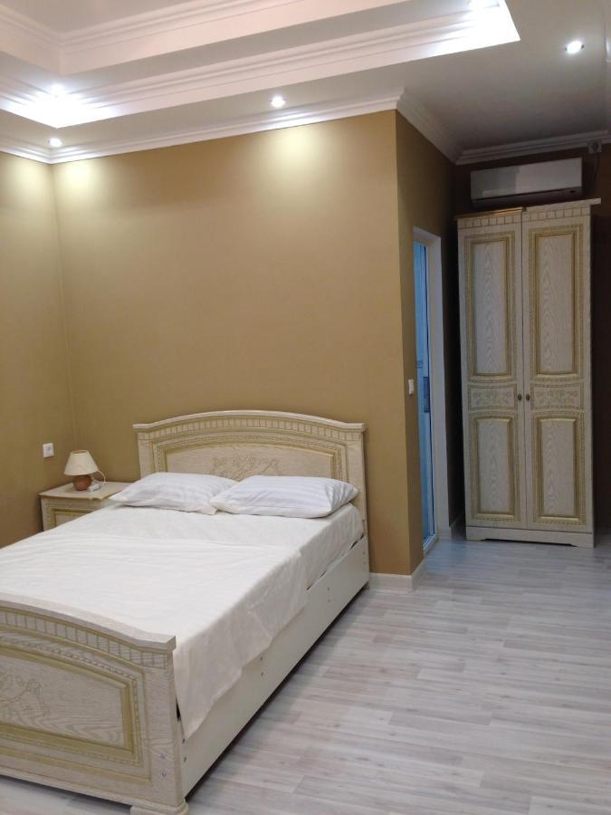 Гостевой Дом Роберто Hotel New Athos Ngoại thất bức ảnh